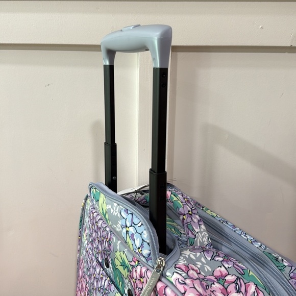 NWT Vera Bradley Rolling Work Carry-On Bag in Happy Hydrangeas Gray - Picture 8 of 10